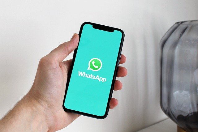 You are currently viewing WhatsApp वीडियो कॉलिंग?WhatsApp का यह मैलेवेयर हैक कर सकता है आपका फ़ोन !