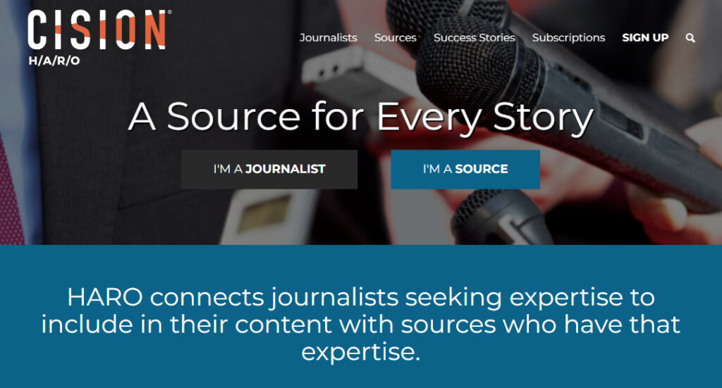 न्यूज़ वेबसाइट और रिपोर्टर की मदद से